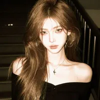 tạ nhược nam ( bạn cùng lớp)