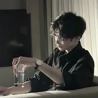Ôn sâm (anh cả nữ9)