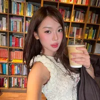 Trần Hoàng Phương Lan_ CEO YL
