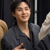 Min Yoongi - Suga
