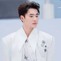 NHÂM PHƯƠNG NAM