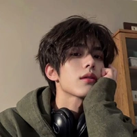 Lê Đức Tuấn Kiệt (anh nu9)