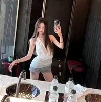 Hồng Thị Tỉ(trà xanh)