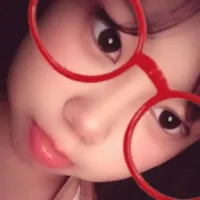 tác giả xênh gái