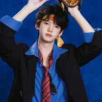 Trương Dịch Nhiên ( N)