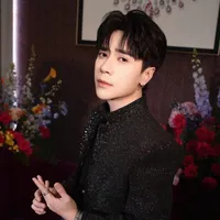 Lê Quang Hùng( anh họ của Dương)