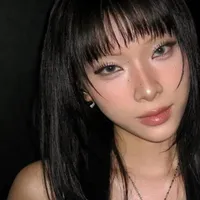 Vũ Thị Ngân Mỹ - Chị