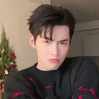 Huỳnh hoàng hùng-gem