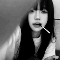 Diệp Châu Hạ.