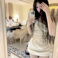 Túc Giai Kỳ.