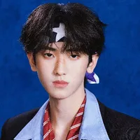 Tả Kỳ Hàm_cậu