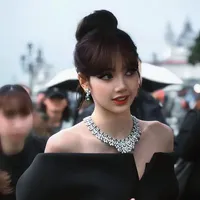 LALISA MANOBAN