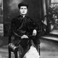 Ông Hoàng - Ba em