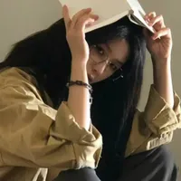 Từ Sở Văn / Xuẩn