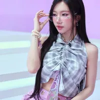 KHƯƠNG HOÀN MỸ