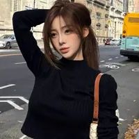 Bạch Y Y