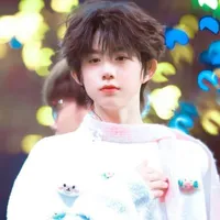 Trần Dịch Hằng_Em