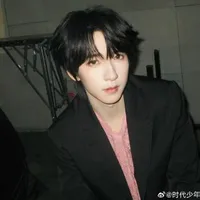 Hạ Tuấn Lâm