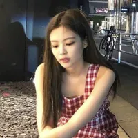 Kim Jennie [ em ]