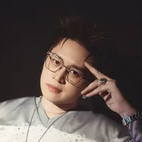B Ray