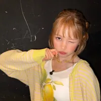 Kim Na-yeon - Ye-on