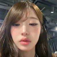 Nhỏ tác giả 
