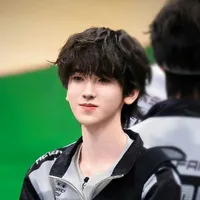 Tả Kỳ Hàm