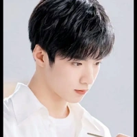 LƯU DIỆU VĂN