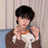 Dương Hàm Bác