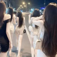 Tay Vịn(All Gái)