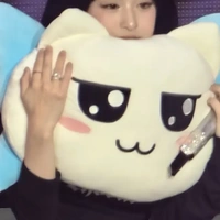 con gấu của Ahyeon (T/G)