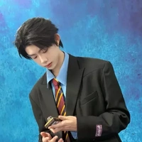 Trần Dịch Hằng_em