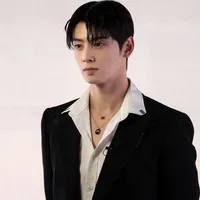 Cha EunWoo (Cew)