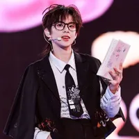 TRẦN TƯ HAN-em³