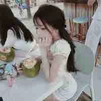 Thu Yến