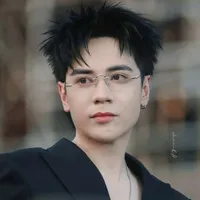 Quang Hùng