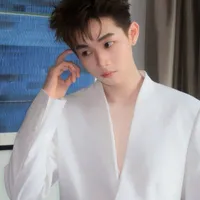 Tác giả 1: Vịt tiên 🧚🏿‍♀️🐥🧞‍♀️🧜‍♀️