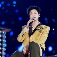 Ngô Kiến Huy • Lê Thành Dương