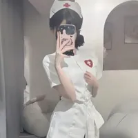 y tá