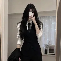 Kỷ Nhiễm Nhiễm