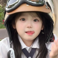 Lý Thiên Thiên(em gái các anh)