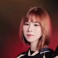 Lý Tuyết Ngân