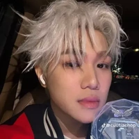 hoàng đức duy
