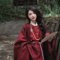 nhi ( zợ cậu ba)