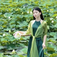 trinh (zợ lẻ của cậu ba)