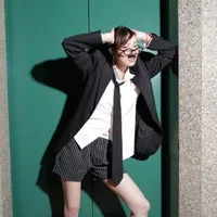 con nghiện Jingjing