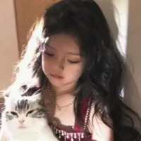 Niệm Chi 7 tuổi