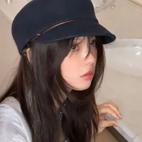 Sakai Moka - Cô