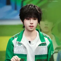 Vương Lỗ Kiệt‹LuJie_R›
