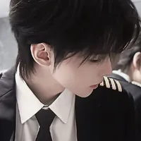 Vương Kỳ An - Anh